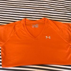 Under armor t shirt